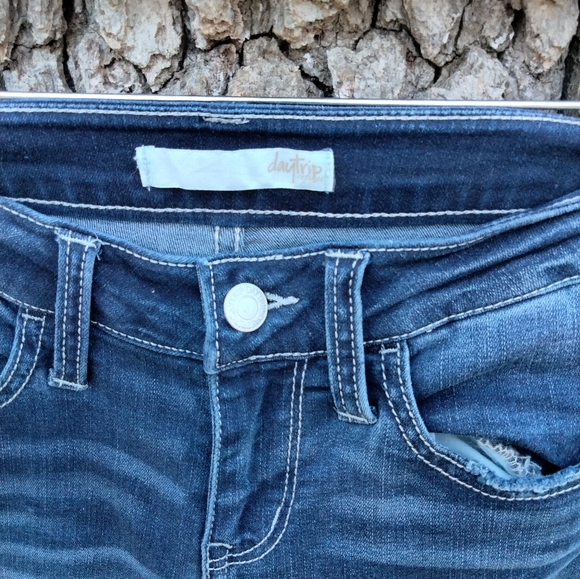 Daytrip Denim - ⬇️ Price Drop!⬇️Daytrip Ankle Skinny in size 24